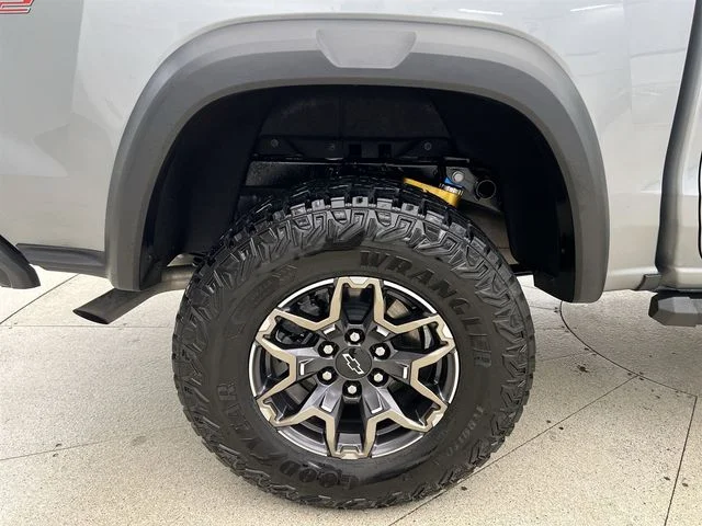 2024 Chevrolet Colorado ZR2 - Photo 41