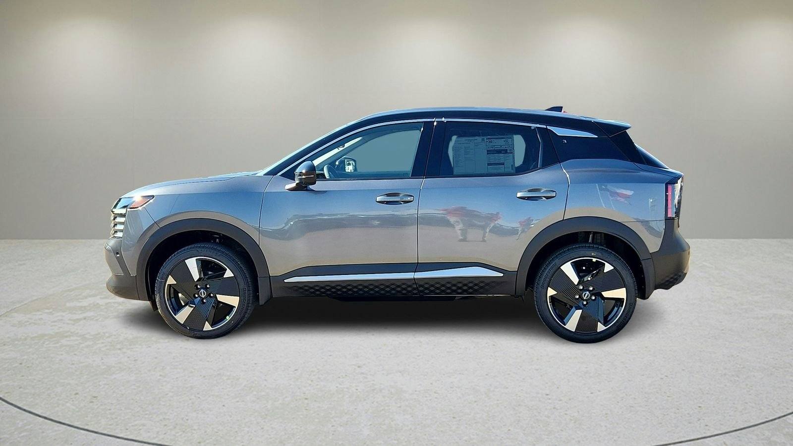 New 2026 Gray Nissan SR image 4