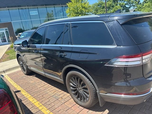 Used 2020 Black Lincoln Reserve image 3