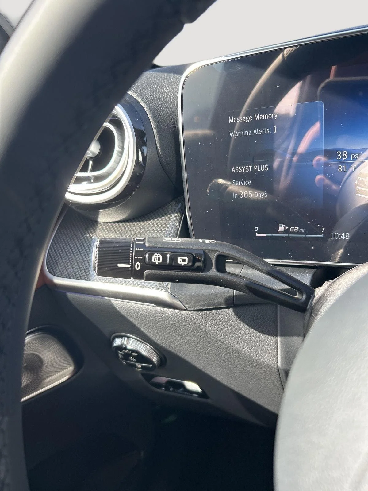 New 2027 MANUFAKTUR Alpine Grey Mercedes-Benz GLC 300 image 18