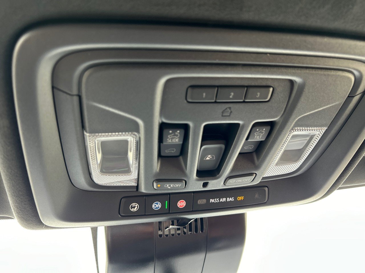New 2026 Glacier White Tricoat GMC Denali Ultimate image 18