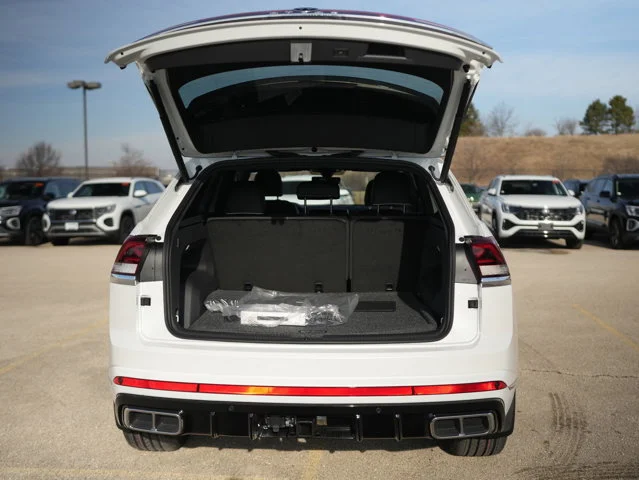 New 2026 Opal White Pearl Volkswagen 2.0T SEL Premium R-Line image 7