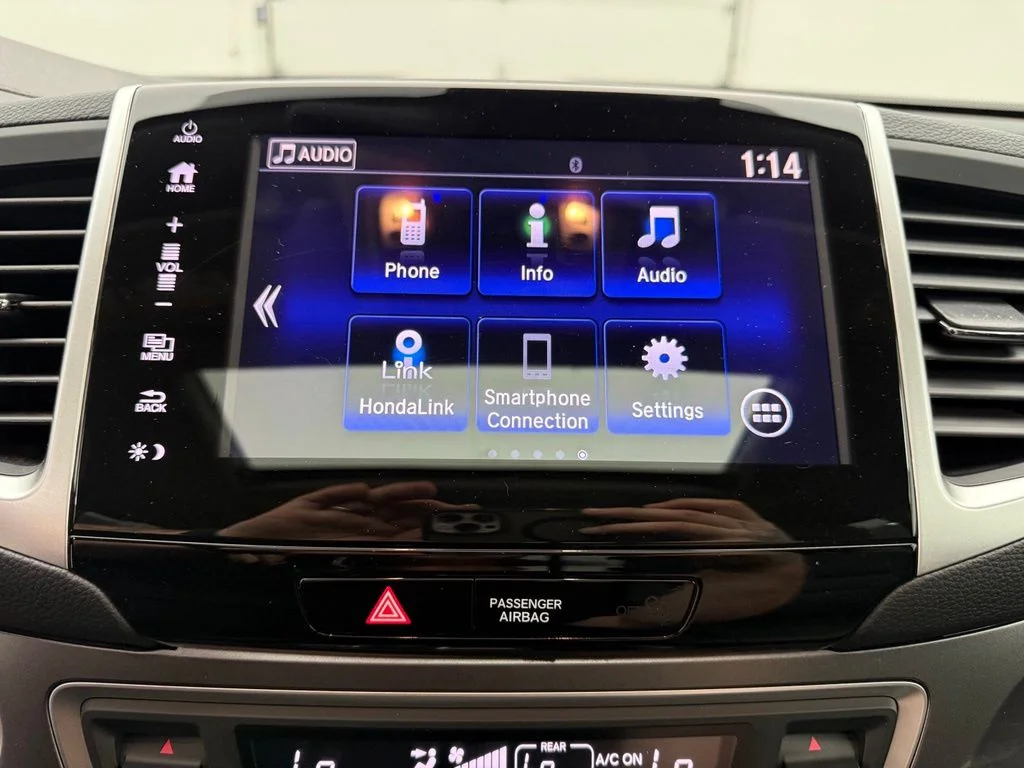 Used 2020  Honda RTL image 6