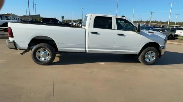 New 2026 Bright White Clear-Coat Exterior Paint RAM Tradesman image 9