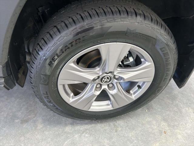 Certified Used 2025 MAGNETIC GRAY MET. Toyota  image 9