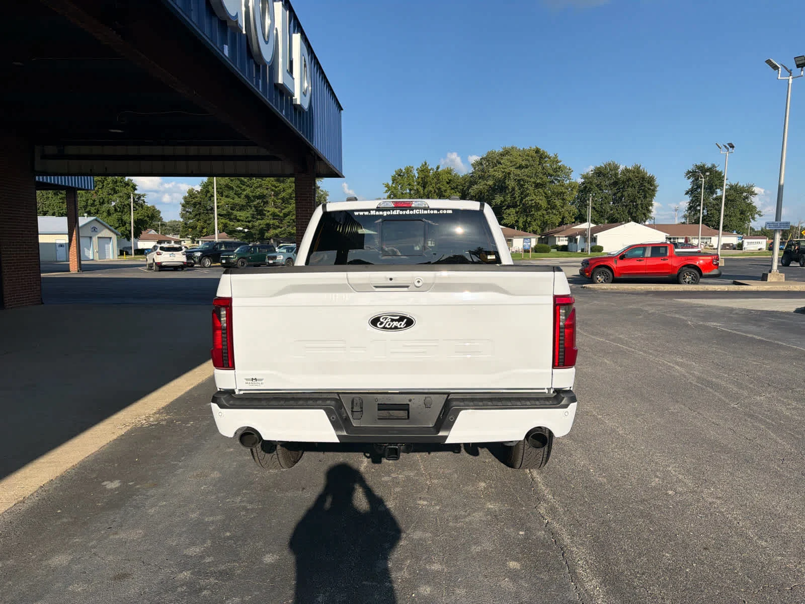 New 2026 Oxford White Ford XLT image 7