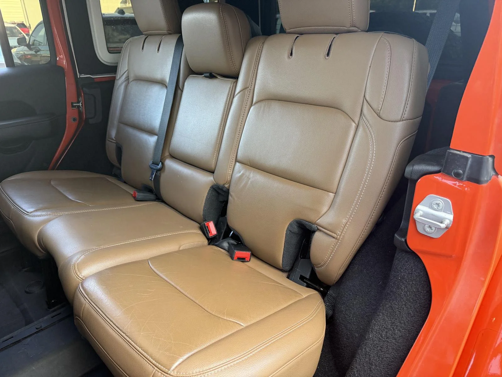 Used 2020 Punkn Metallic Clearcoat Jeep Rubicon image 18