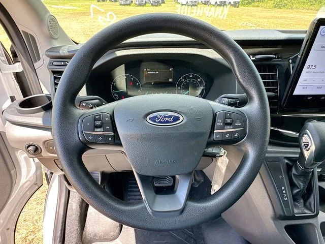 New 2025 Oxford White Ford Base image 7