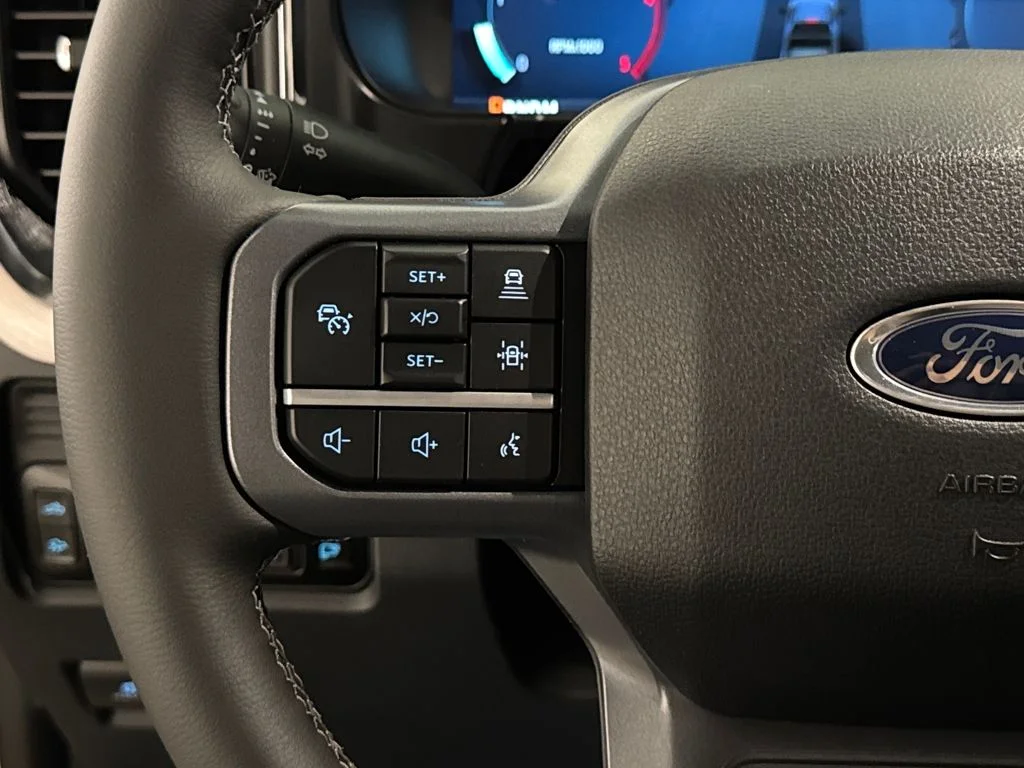New 2026 White Ford Lariat image 38