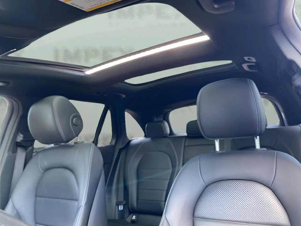 Used 2022 Black Mercedes-Benz GLC 300 image 30