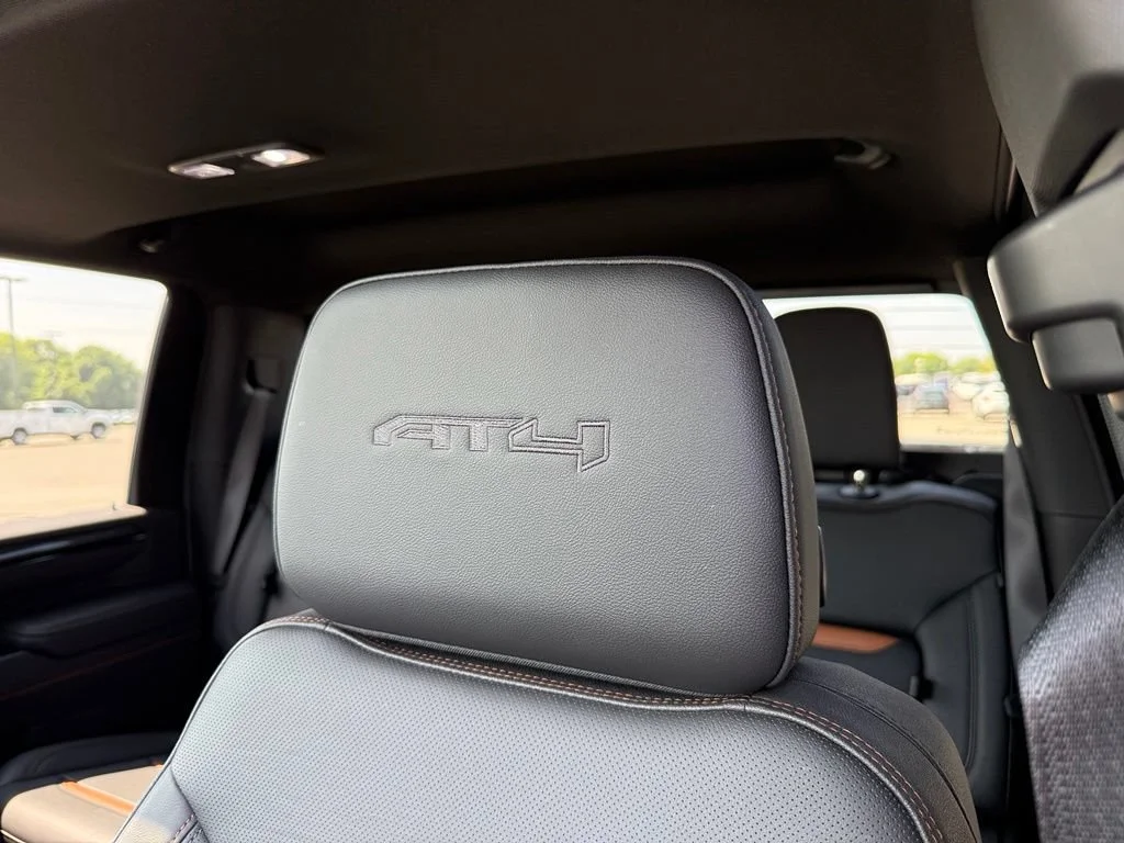 2026 GMC Sierra 2500HD AT4 - Photo 19