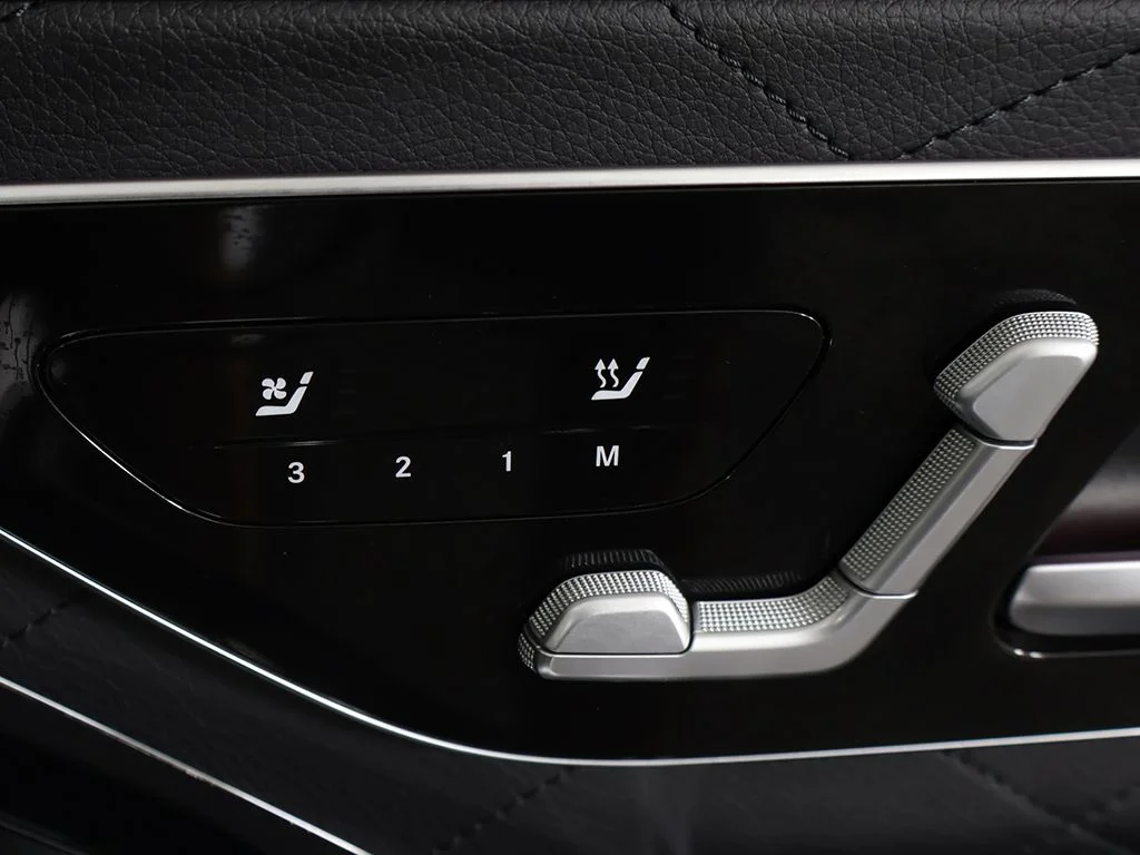 Used 2021 Black Mercedes-Benz S 580 image 44