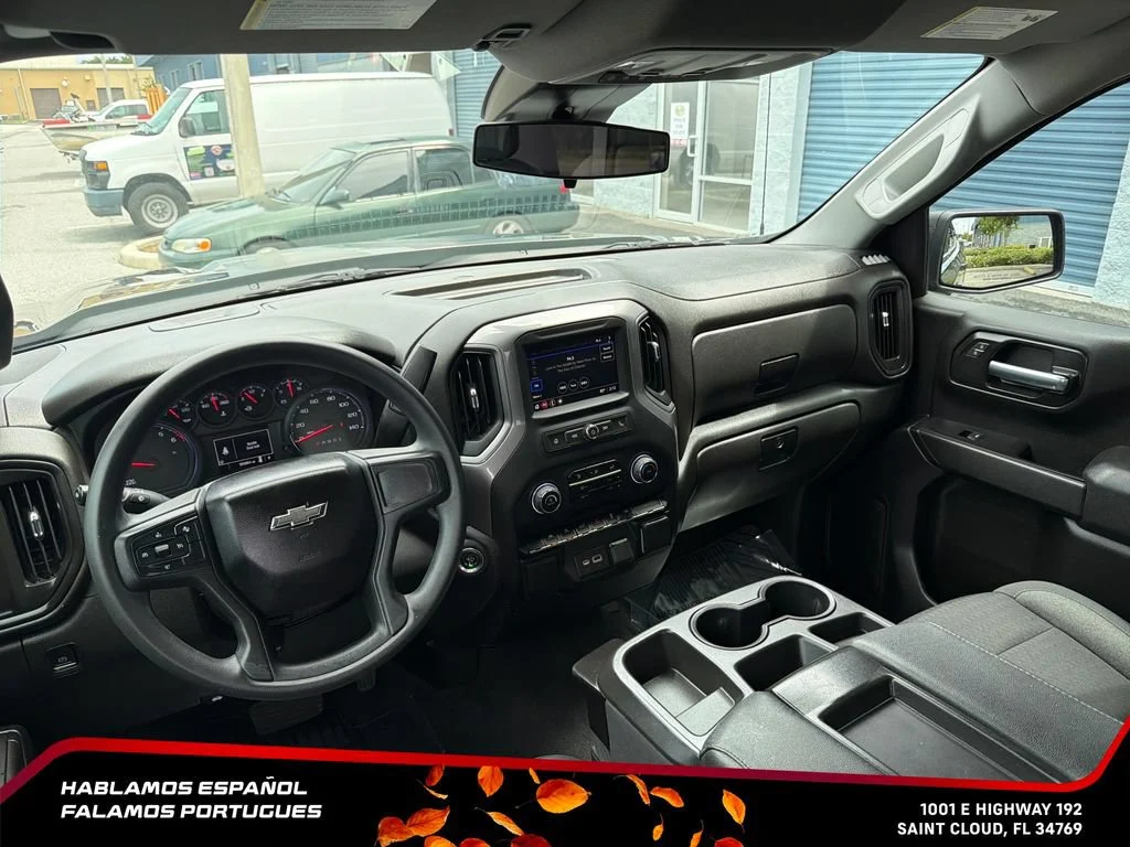 Used 2023 BLACK Chevrolet Custom image 26