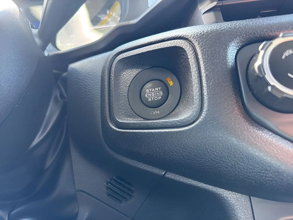 Used 2024 Green Jeep Sport S 4xe image 23