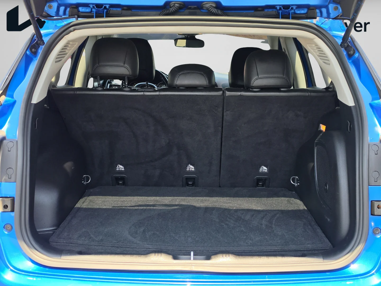Used 2021 Laser Blue Pearlcoat Jeep Altitude image 15