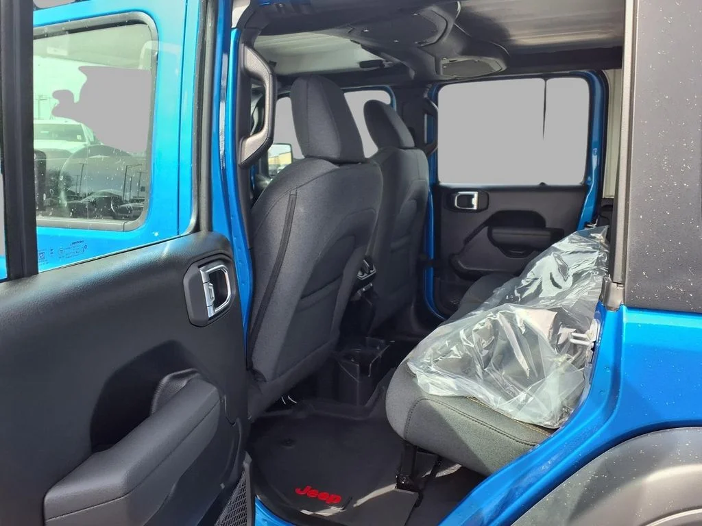 New 2026 Hydro Blue Pearl-Coat Exterior Paint Jeep Sport image 24