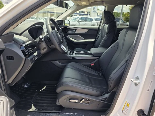 New 2026 Platinum White Pearl Acura w/Technology Package image 17