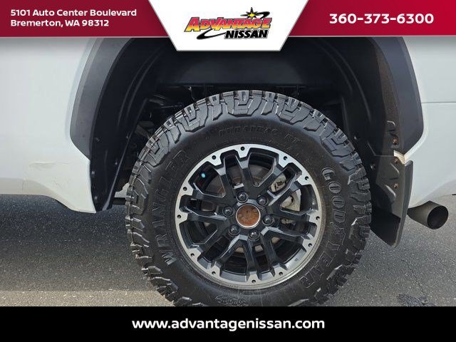 Used 2024 Ice Cap Toyota SR5 image 28