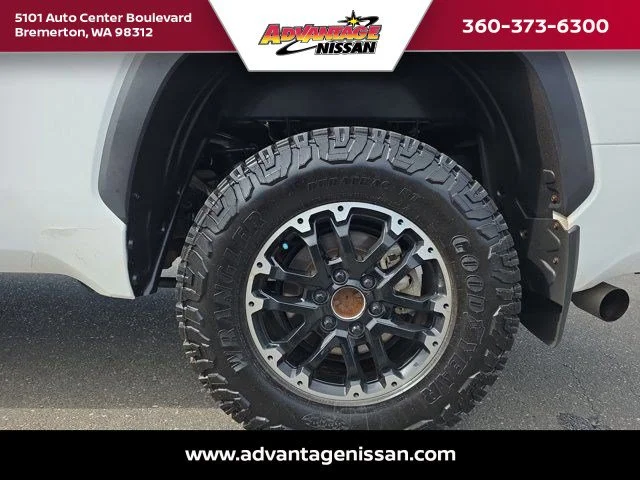 Used 2024 Ice Cap Toyota SR5 image 28
