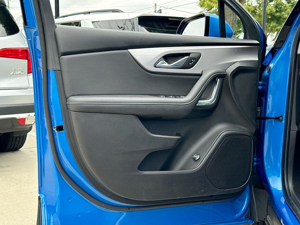 Used 2024 Blue Chevrolet LT image 12
