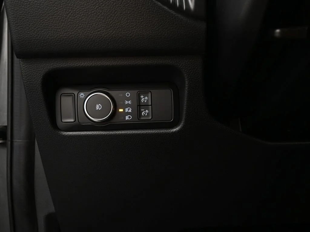 New 2025 Gray Ford XL image 11