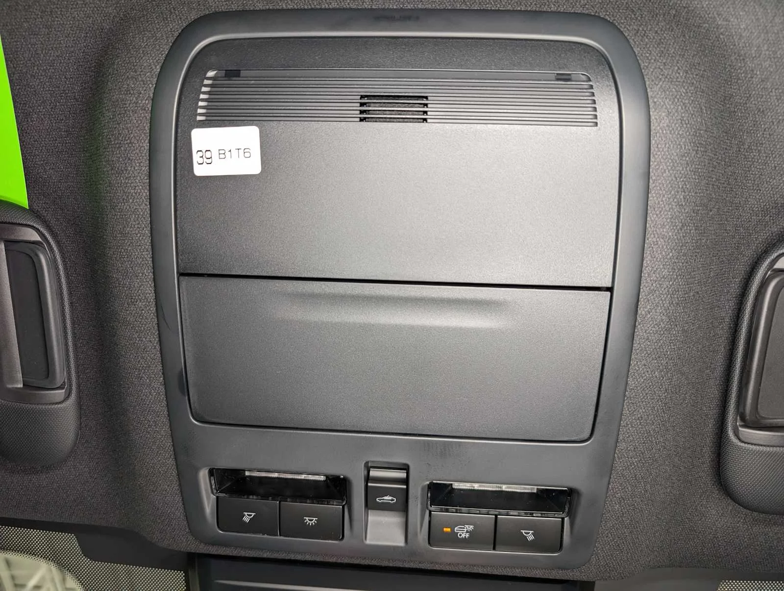 2025 Mazda Mazda3 Preferred - Photo 31
