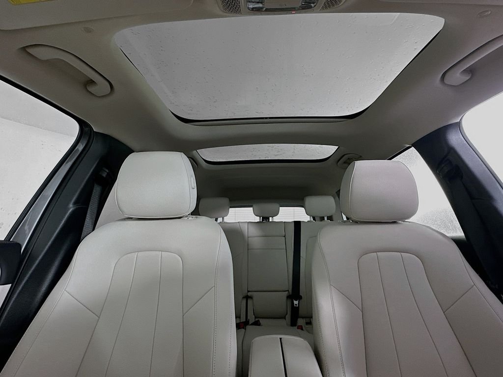 Used 2026  Mercedes-Benz GLB 250 image 21