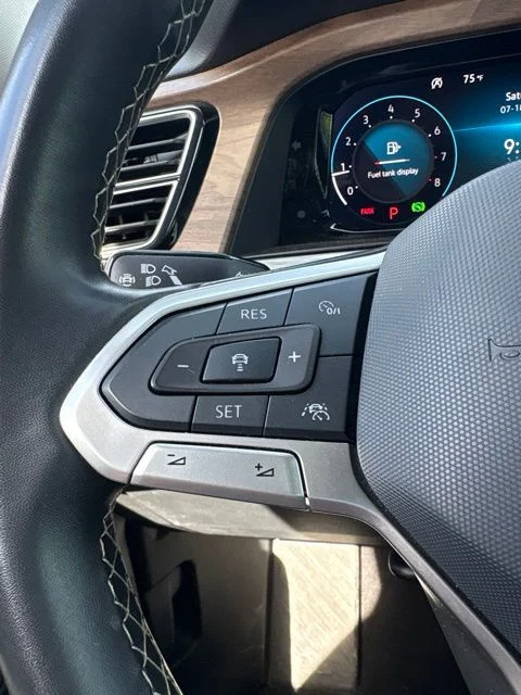 2024 Volkswagen Atlas SE w/Tech - Photo 17