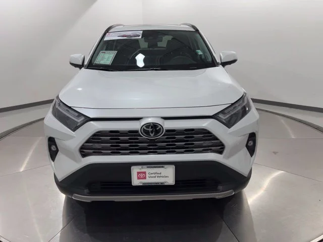 Certified Used 2024 Pearl Toyota Limited image 8