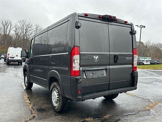 New 2026 Granite Crystal Metallic Clear-Coat Exterior Paint RAM Tradesman image 7