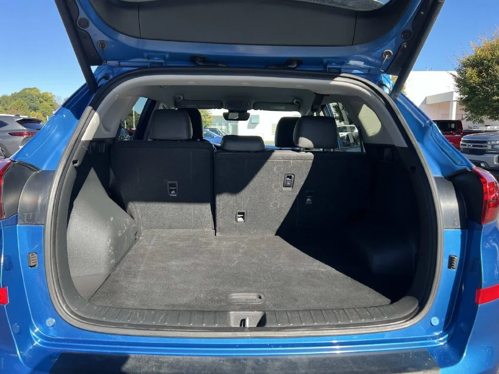 Used 2020 Blue Hyundai Limited image 12