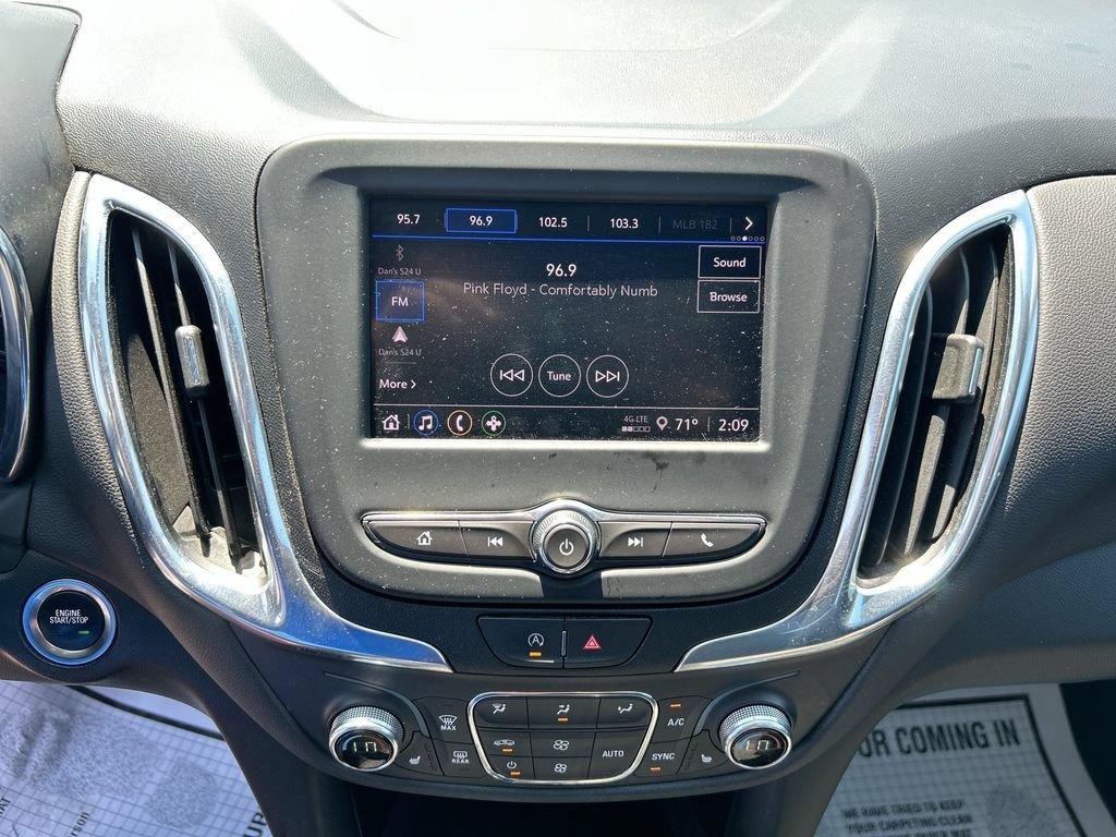 Used 2022 MOSAIC BLACK METALLIC Chevrolet LT image 17