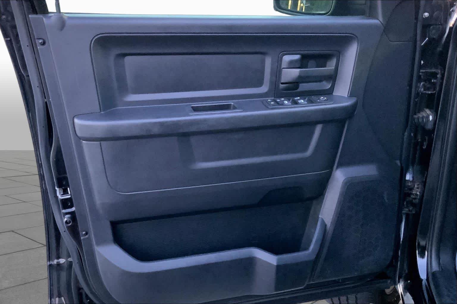 Used 2015 Black Clearcoat Ram Express image 19