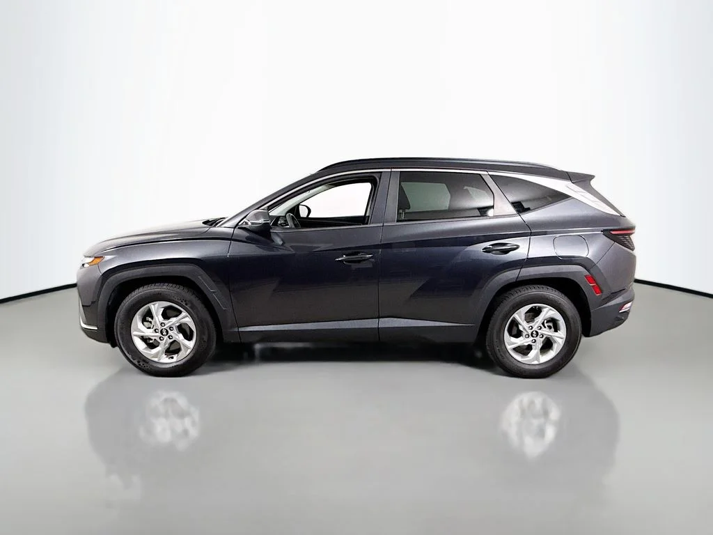 Used 2022 Portofino Gray Hyundai SEL image 9