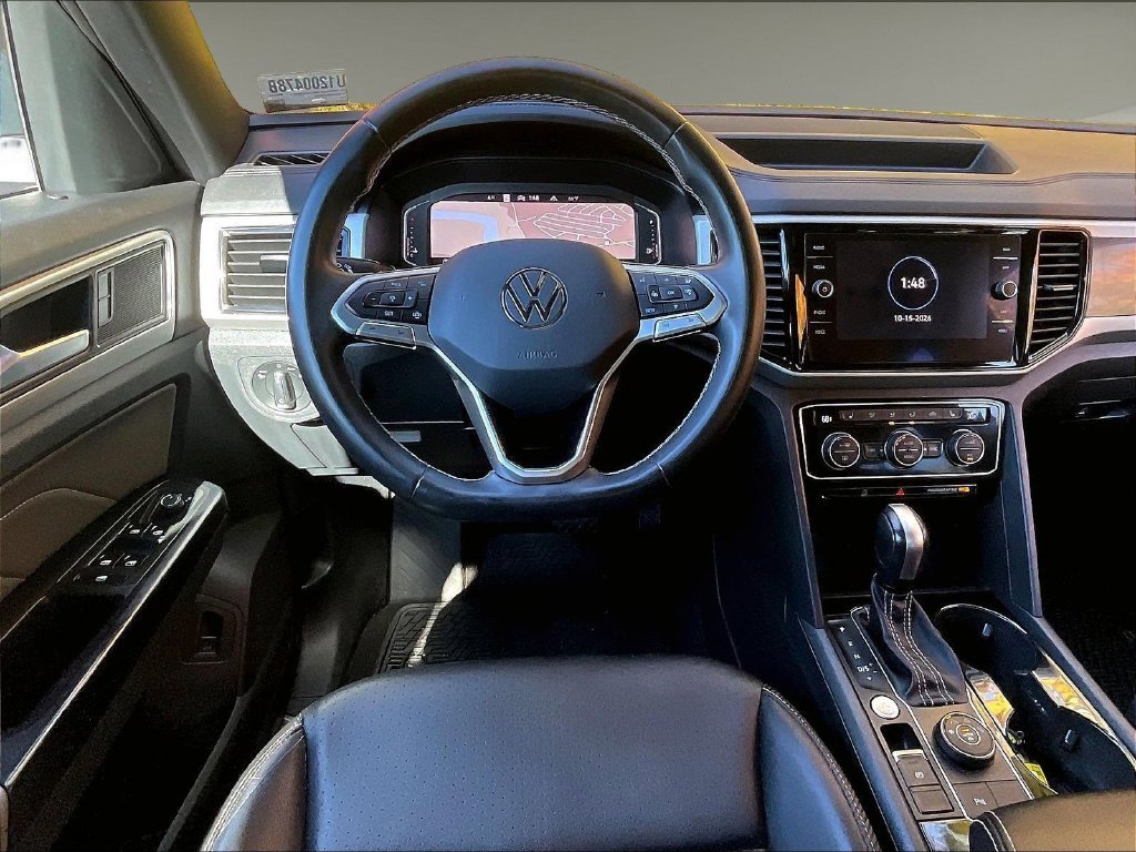 Used 2021 Gray Volkswagen 3.6L V6 SEL image 17