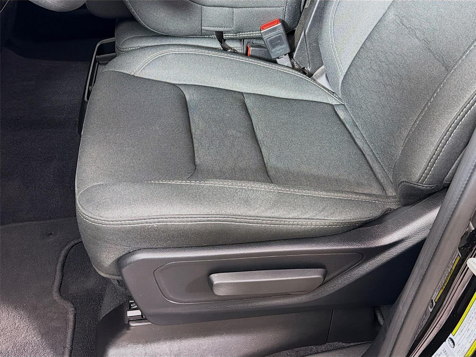 Used 2025  Ram Tradesman image 19