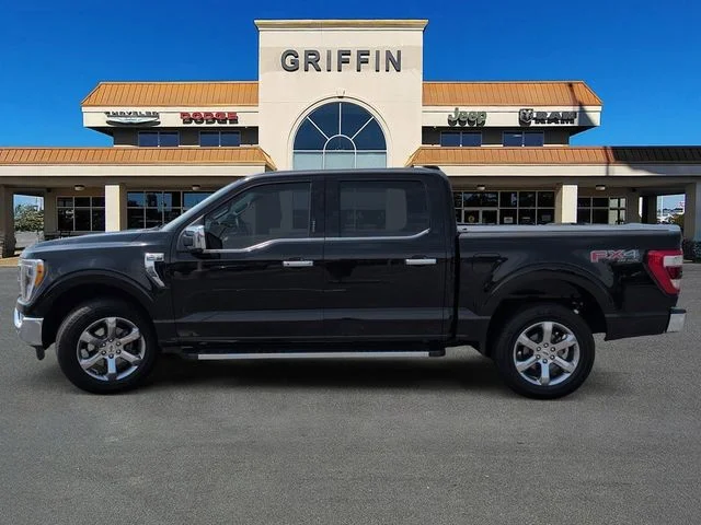 Used 2022 Black Ford Lariat image 10