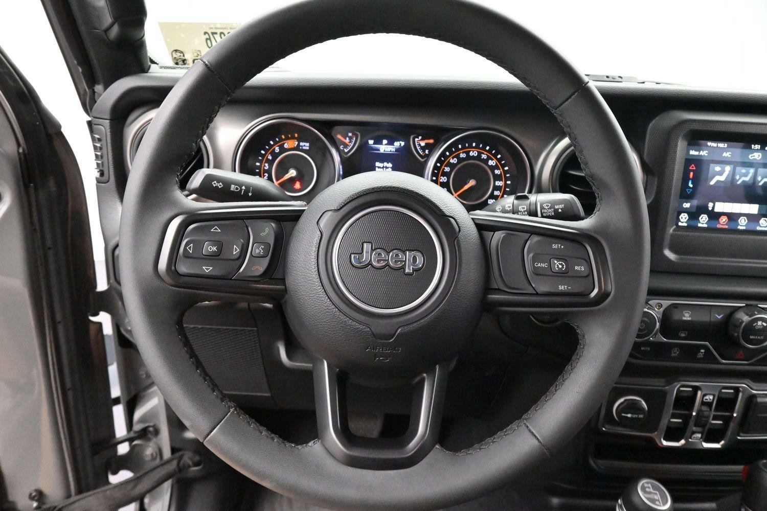 Used 2023 Gray Jeep High Tide image 15