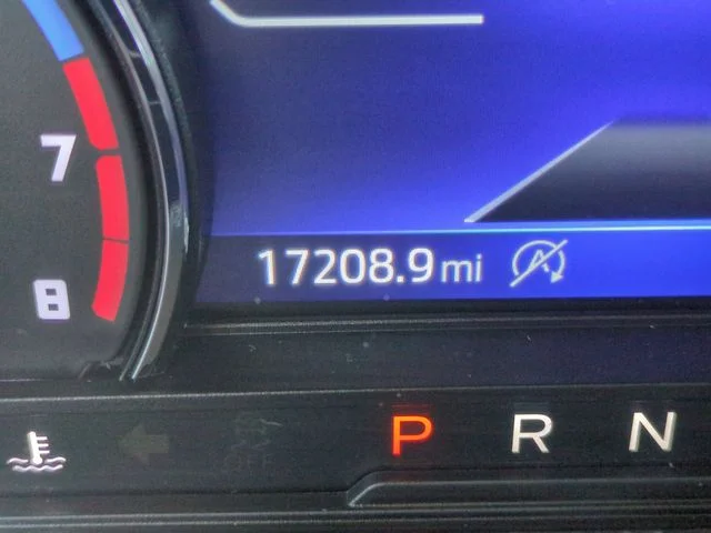 Used 2023 Orange Ford Badlands image 19