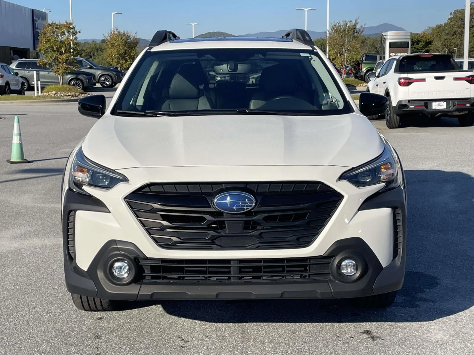 Used 2023 Crystal White Pearl Subaru Onyx Edition image 22