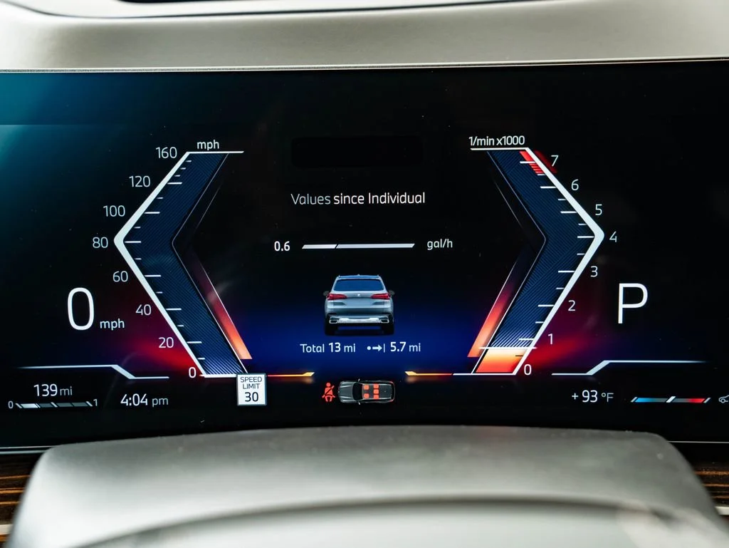 New 2026 Skyscraper Grey Metallic BMW xDrive40i image 32