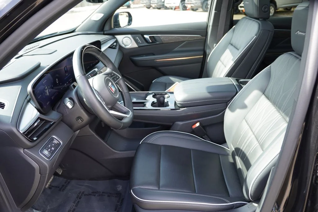2025 Buick Enclave Avenir - Photo 15