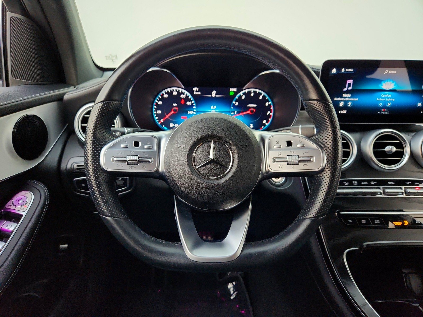 Certified Used 2022 Graphite Grey Metallic Mercedes-Benz GLC 300 image 21