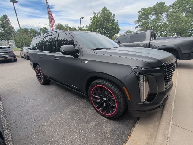 Used 2025 Black Cadillac Sport Platinum image 5