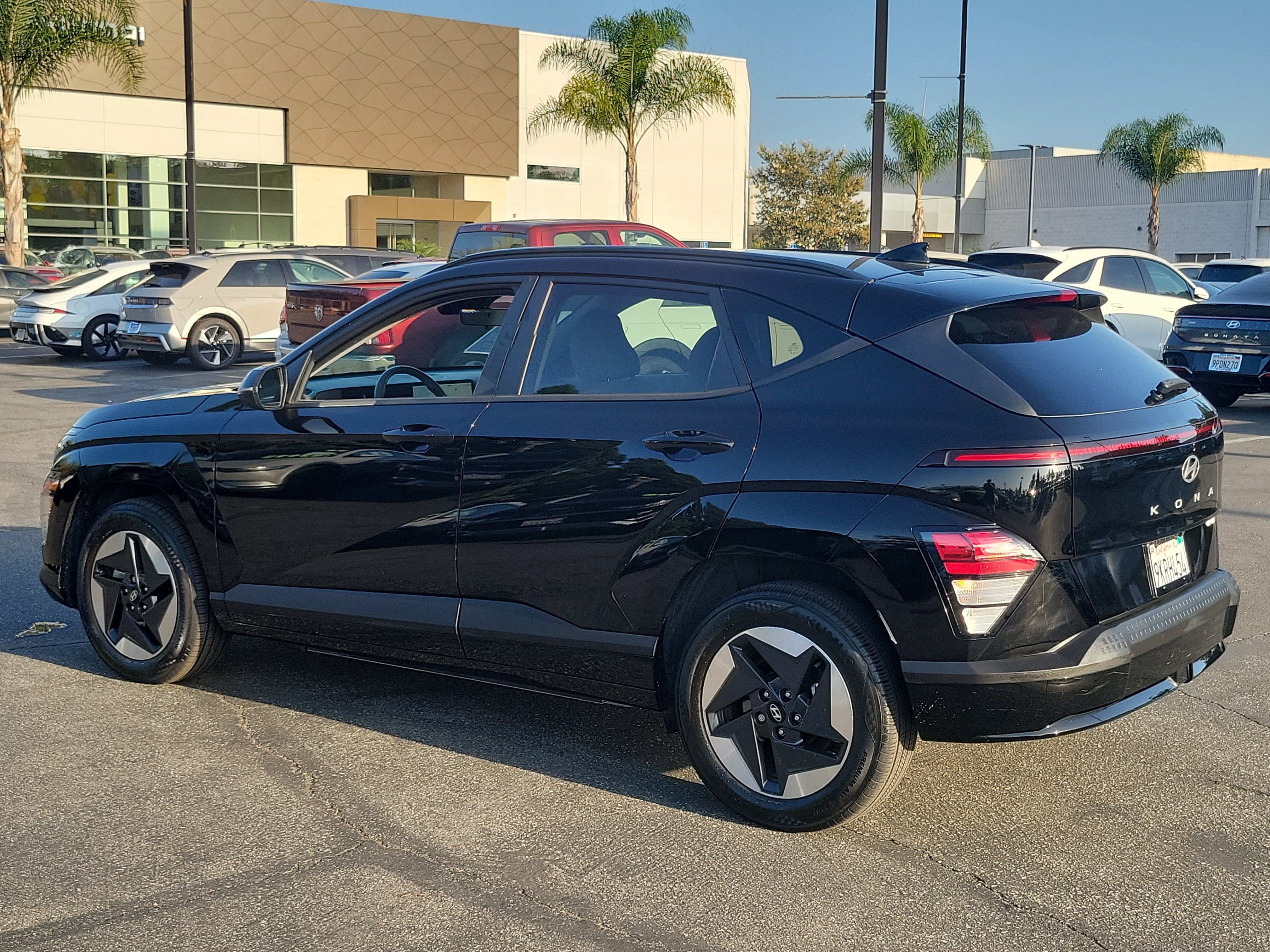 Certified Used 2024 Abyss Black Pearl Hyundai SEL image 28