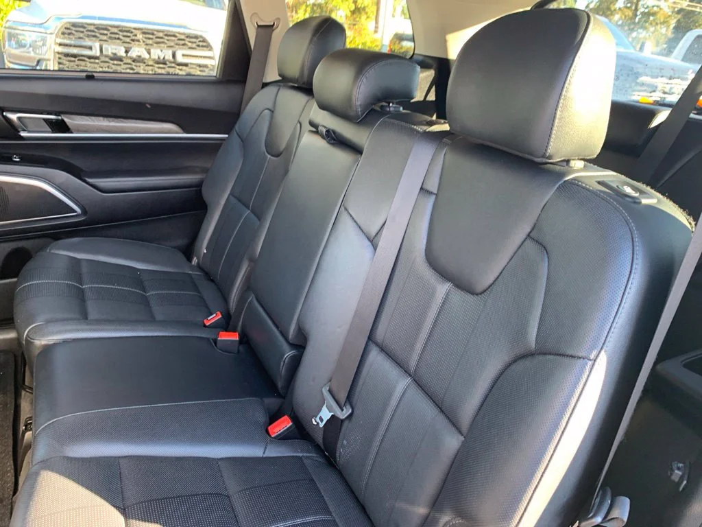 Used 2020 Purple Kia SX image 26