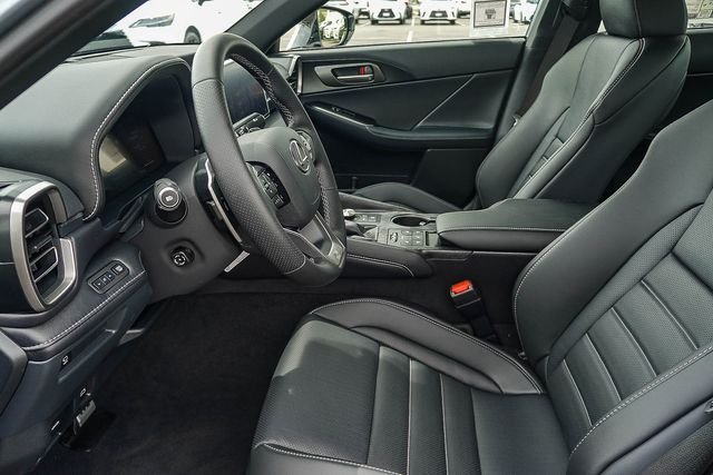 2026 Lexus IS 350 F SPORT - Photo 27
