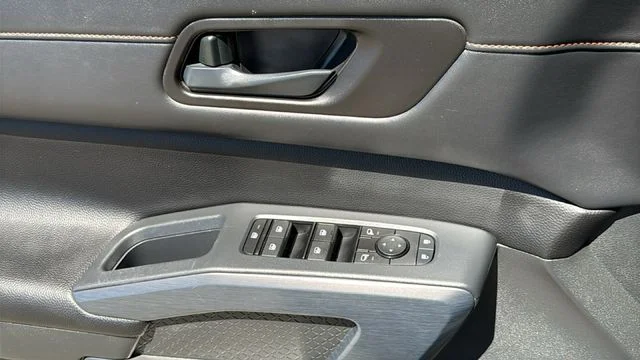 2024 Nissan Pathfinder Rock Creek - Photo 22