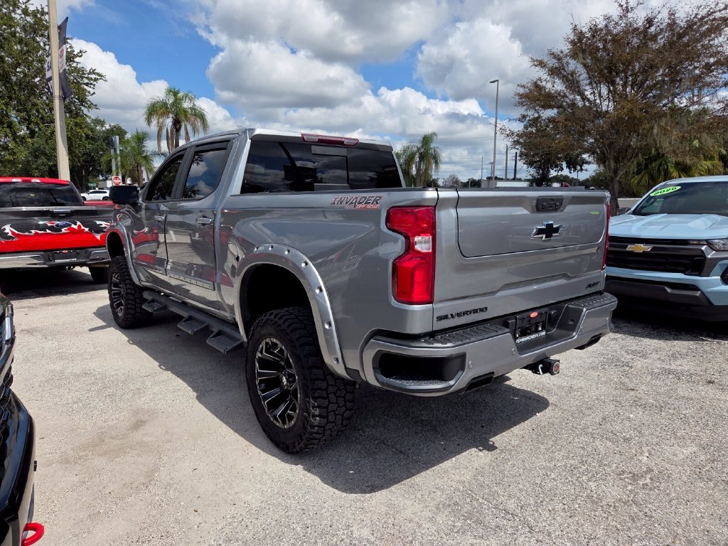 Used 2023 Gray Chevrolet RST image 13