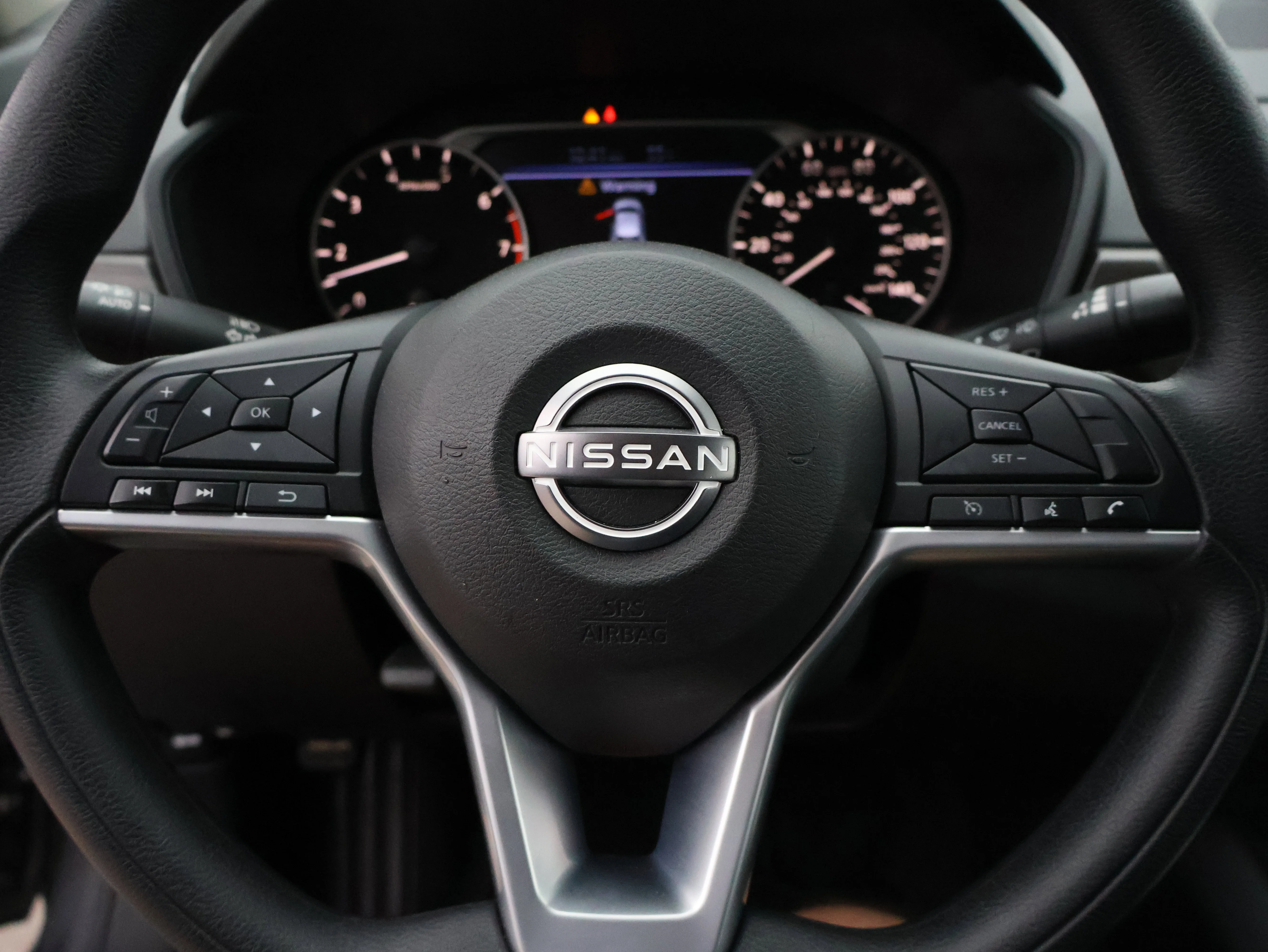 Used 2025 Gun Metallic Nissan SV image 34